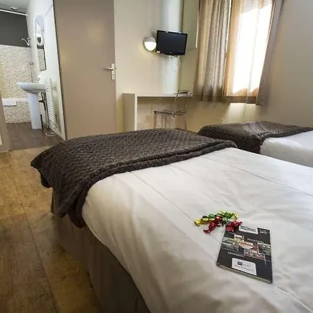 Hotel Brit Du Parc Centre-parking Gratuit 3*