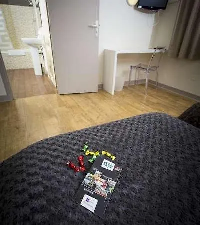Hotel Brit Du Parc Centre-parking Gratuit Niort