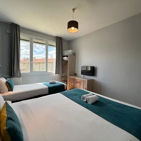 Brit Du Parc Centre-parking Gratuit Hotel Niort
