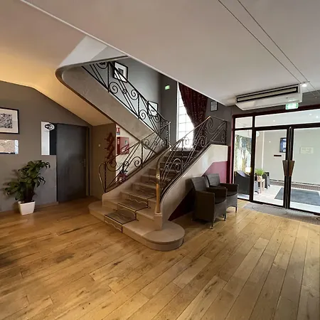 Brit Du Parc 3* Niort