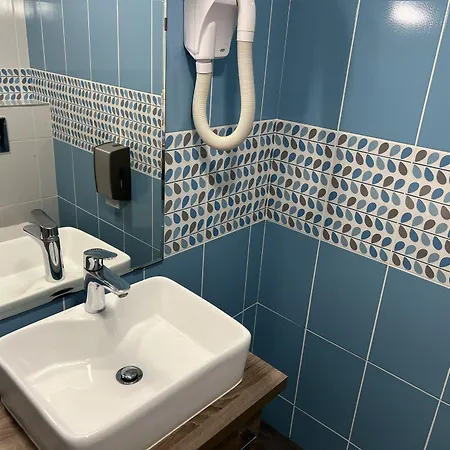 Brit Du Parc Centre-parking Gratuit Hotel 3*