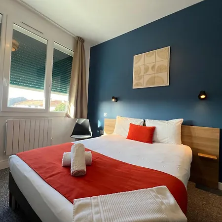 Brit Du Parc Centre-parking Gratuit 3* Niort