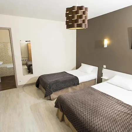 Brit Du Parc Centre-parking Gratuit Hotel Niort